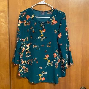 Teal Van Heusen shirt